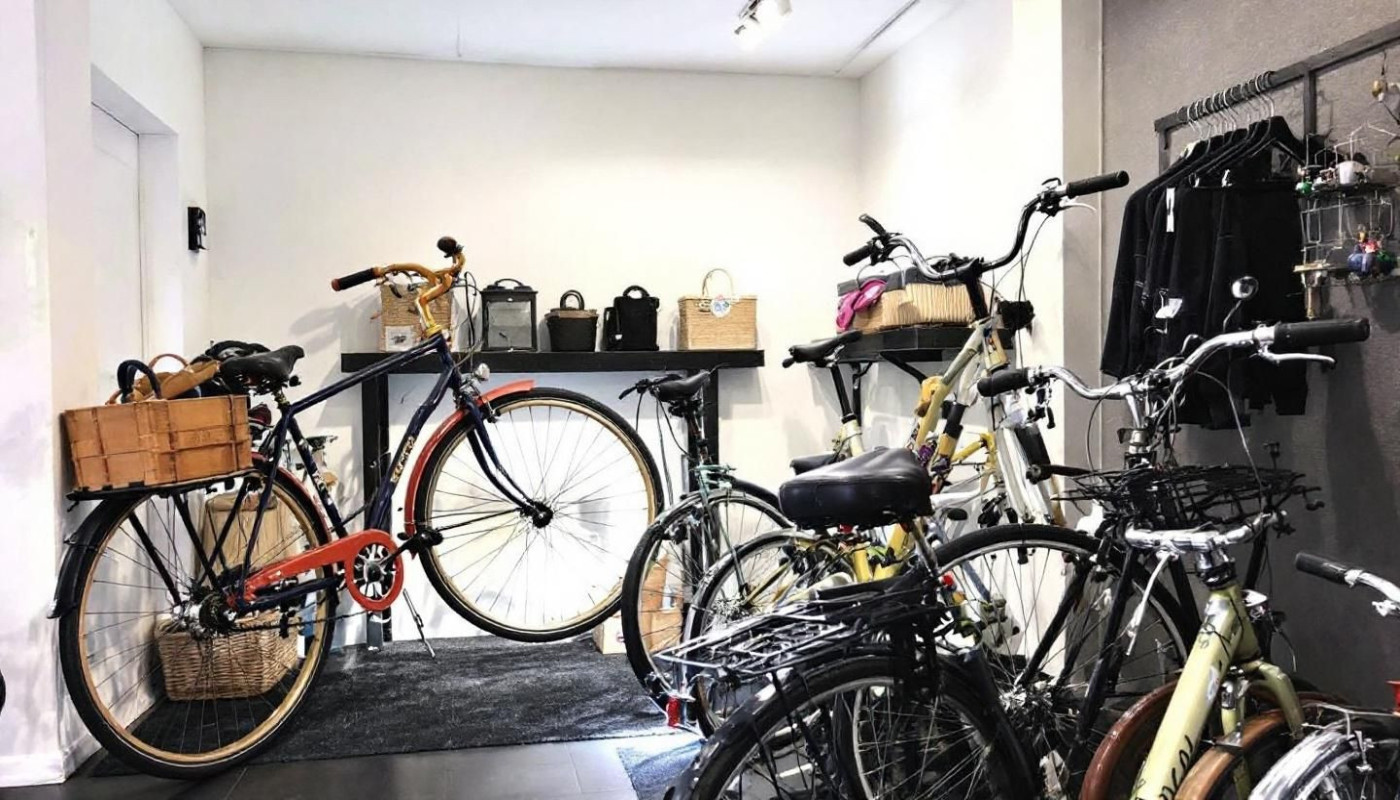 Explorez en vélo : comment choisir entre classique et électrique ?